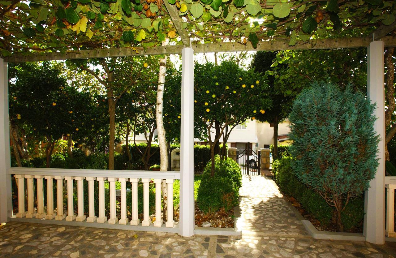Mm Kovacevic Apartments Petrovac Kültér fotó