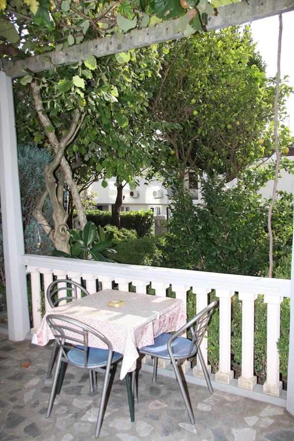 Mm Kovacevic Apartments Petrovac Kültér fotó