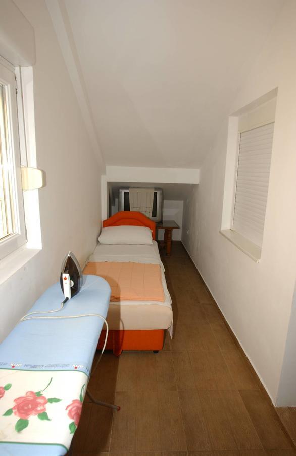 Mm Kovacevic Apartments Petrovac Kültér fotó